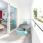 Zenmarina 614 Playa Carihuela Торремолінос