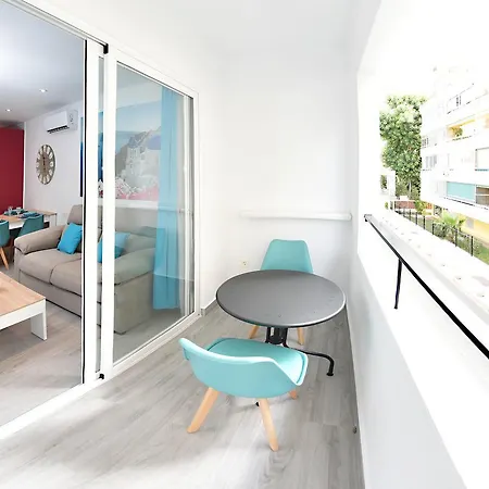 Zenmarina 614 Playa Carihuela Торремолинос